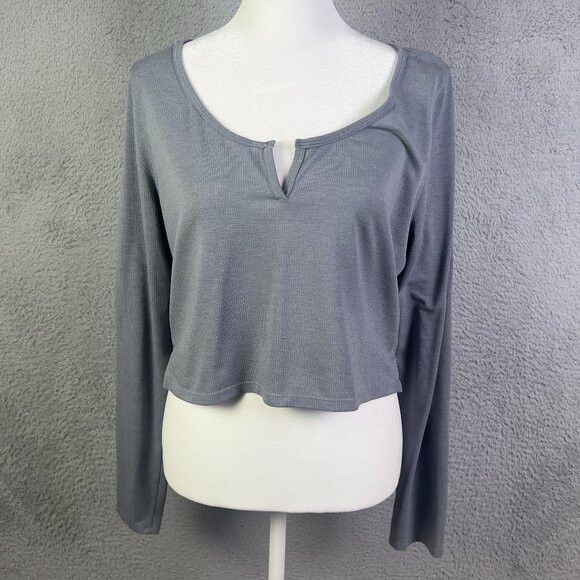 Lululemon Cropped Top Womens 8 Gray V Neck Long Sleeve Athleisure Active - Picture 1 of 5